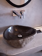 Caldera Cliff Illusion