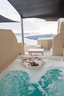 Caldera Cliff Illusion