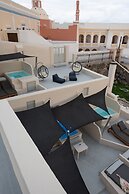 Caldera Cliff Illusion