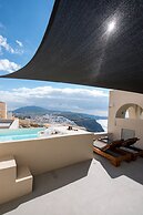 Caldera Cliff Illusion