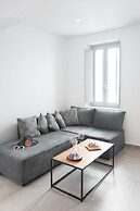 Caldera Cliff Illusion