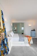 Caldera Cliff Illusion