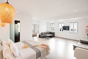 Caldera Cliff Illusion