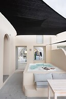 Caldera Cliff Illusion