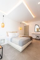 Caldera Cliff Illusion