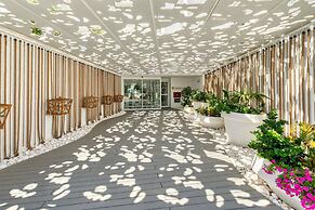 King Jason Protaras - Designed for Adults By Louis Hotels
