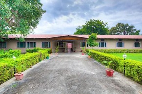Narmada Hills Resort