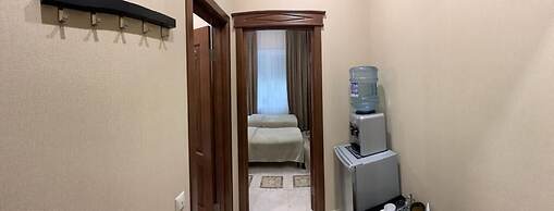 Hotel Day and Night on Michurinskiy