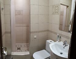 Hotel Day and Night on Michurinskiy