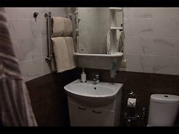 Hotel Day and Night on Profsoyuznoy