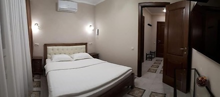 Hotel Day and Night on Profsoyuznoy