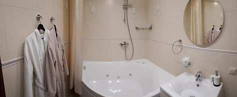 Hotel Day and Night on Profsoyuznoy