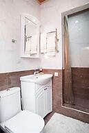 Hotel Day and Night on Profsoyuznoy