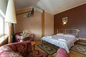 Hotel Rodina- Hostel