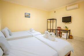 Kampot Moyura Guest House