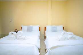 Kampot Moyura Guest House