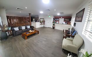 Country Plaza Queanbeyan