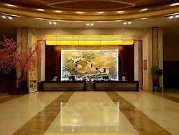 Jiuhuashan Center Hotel