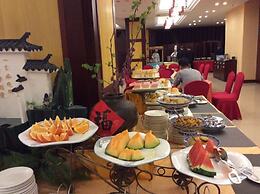 Jiuhuashan Center Hotel