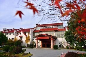 Jiuhuashan Center Hotel