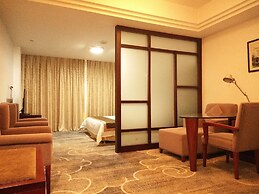 Jiuhuashan Center Hotel