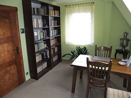 If you Want to Explore Lower Silesia, Sunny Apartment is the Perfect L