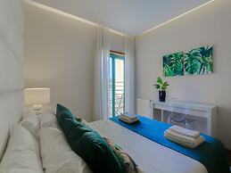 Luxury 1 Bedroom, Apartment Marina de Albufeira Near Old Town