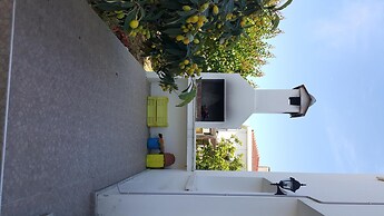 Olive Tree Villa 3 Double Bedrooms With Spectacular Mountain Sea View