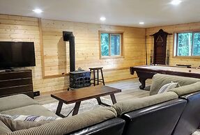 Silver Lake #7 - Unsurpassed Lakefront Views From This Spectacular Pet