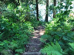 Silver Lake #7 - Unsurpassed Lakefront Views From This Spectacular Pet