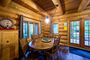 Snowline Cabin 10 - Log Cabin at its Best Free Wi-fi