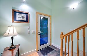 Glacier Springs Cabin 12 - Pet Friendly, Wifi, AC, Sleeps 4