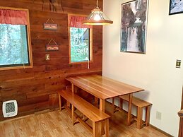 Mt. Baker Lodging - Cabin #story Cabin in the Woods