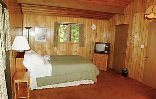 Glacier Springs Cabin 27 - A Private 2-story Pet-friendly Cabin Now Wi