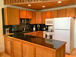 Mt Baker Rim Cabin 99 - Charming Cabin With a hot Tub, Wi-fi, Pet Frie