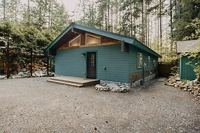 Glacier Springs Cabin #60 The Family Time Cabin!