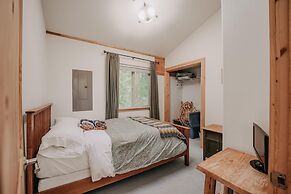 Glacier Springs Cabin #60 The Family Time Cabin!