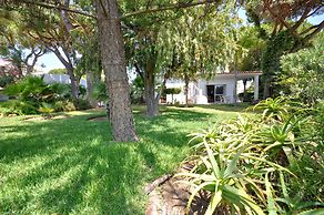 Delightful Single-storey Villa, Private Pool, Free air Conditioning an
