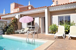 Comfortable and Well Equipped Terrace Villa With Private Pool and air 