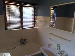 Come an Enjoy Cape Towns Best Kept Secret Kleinmond, 2 Hours From the 