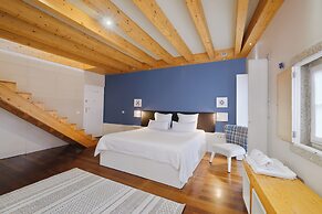 Room-charming Porto Apartment With City