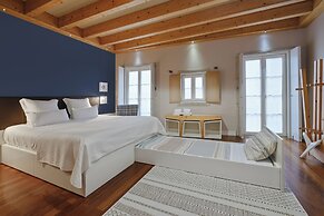 Room-charming Porto Apartment With City