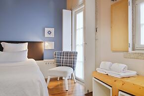 Room-charming Porto Apartment With City