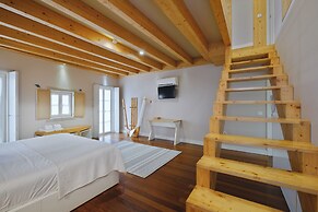 Room-charming Porto Apartment With City