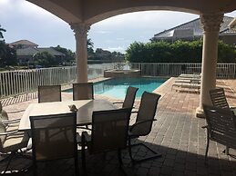 Beautiful Huge Marco Island Fl Waterfront Home- Great for Large Famili