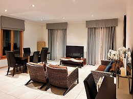 Luxury Apartment, Panoramic Mountain Views, 5 Star Spa Facilities - 4