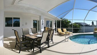 Florida Villa Belloccia - Italian Moments in South West Florida