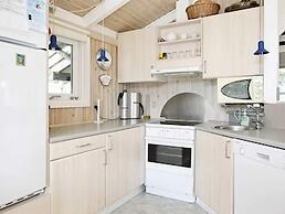 10 Person Holiday Home in Albaek