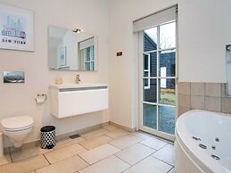 8 Person Holiday Home in Glesborg-by Traum