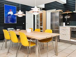 8 Person Holiday Home in Glesborg-by Traum